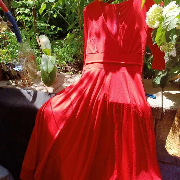 Red Vintage Dress size Medium Paris Shoulder Bag Straw Hat with Flower - Picture 4 of 4
